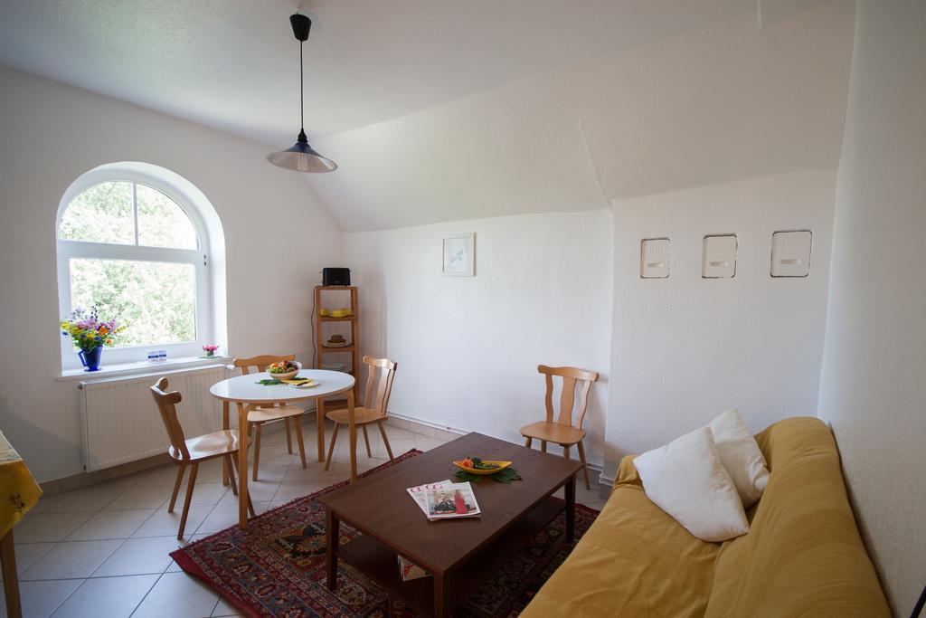 Hotel Gutshof Busch Sarstedt Room photo
