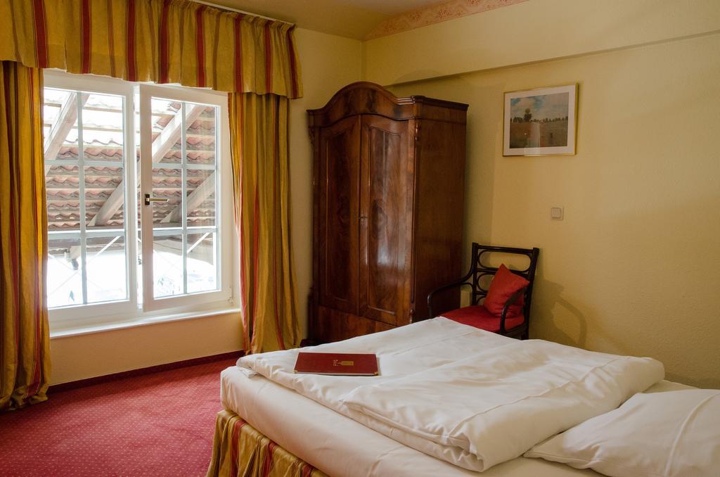 Hotel Gutshof Busch Sarstedt Room photo